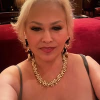 Agent profile picture