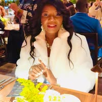 Agent profile picture