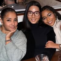 Agent profile picture